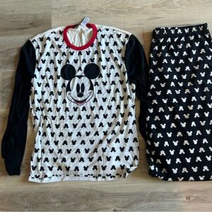 Disney Mickey Mouse Pajama Set - XXL